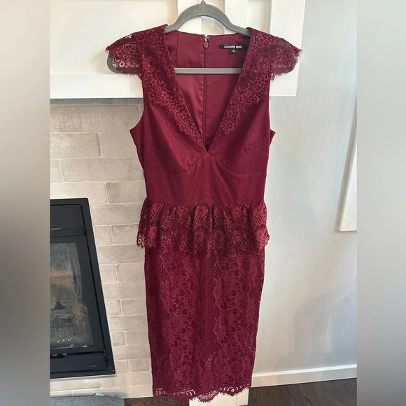 Gianni Bini Melissa Lace Ruffle Midi Dress| Size 2 - Picture 2 of 6
